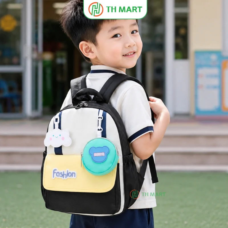 Balo với thiết kế thời trang, phối màu dễ thương, hợp với bé 1-5 tuổi