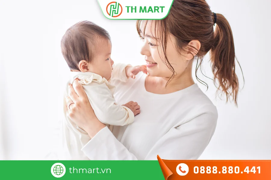 0-3 tuổi là giai đoạn bé biết lắng nghe, cảm nhận âm thanh, ánh mắt