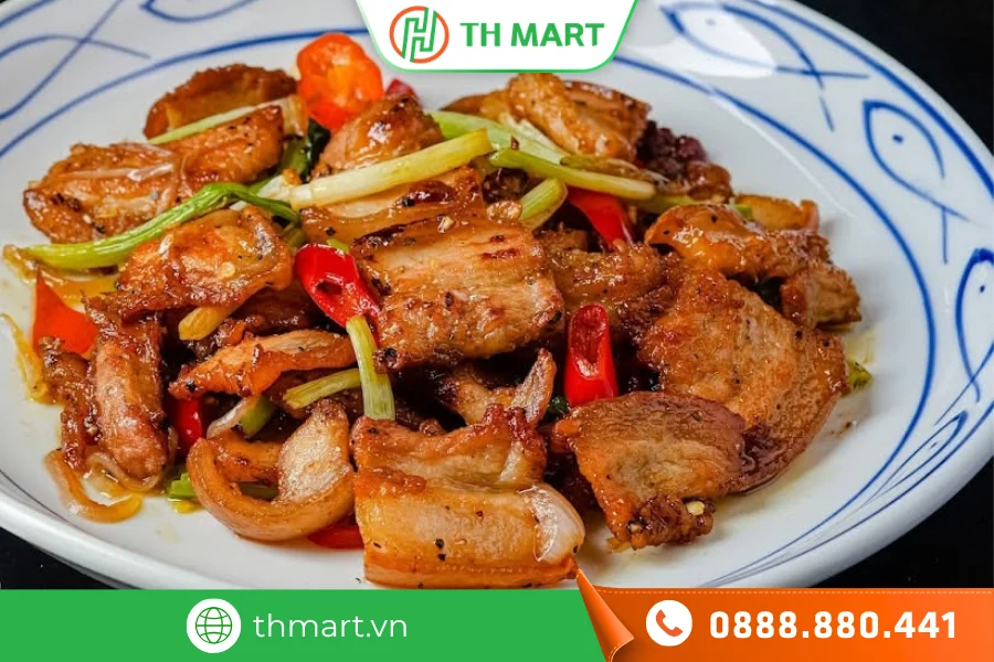 Nếu ăn thịt ba chỉ rang cháy cạnh thường xuyên, và tiêu thụ lượng lớn mỗi bữa dễ gây tăng cân