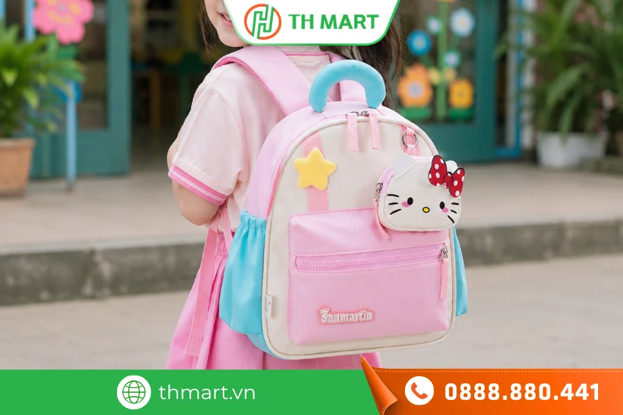 Chọn balo đi học phù hợp giúp bảo vệ cột sống cho bé gái mẫu giáo
