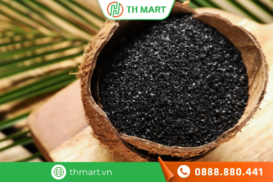 Top 5 cách khử mùi ẩm mốc trong phòng kín đơn giản, hiệu quả 4 Than hoạt tính có khả năng hấp thụ các hợp chất gây mùi, loại bỏ được mùi hôi trong phòng